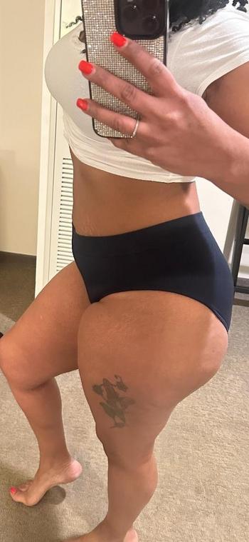 Chyna, 35  female escort, Chambana
