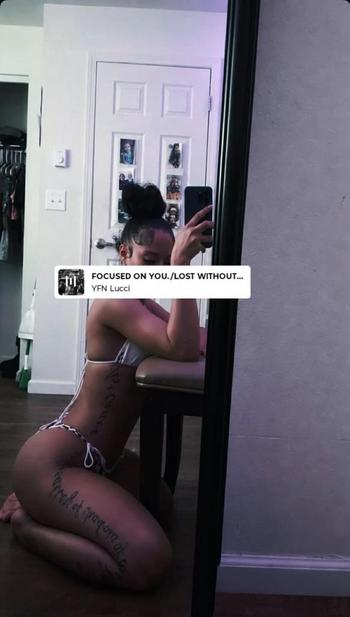 Pinky , 23  female escort, Chambana