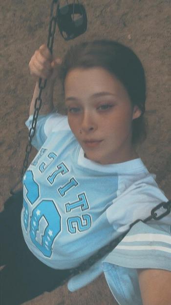 Kaybay, 23  female escort, Chambana